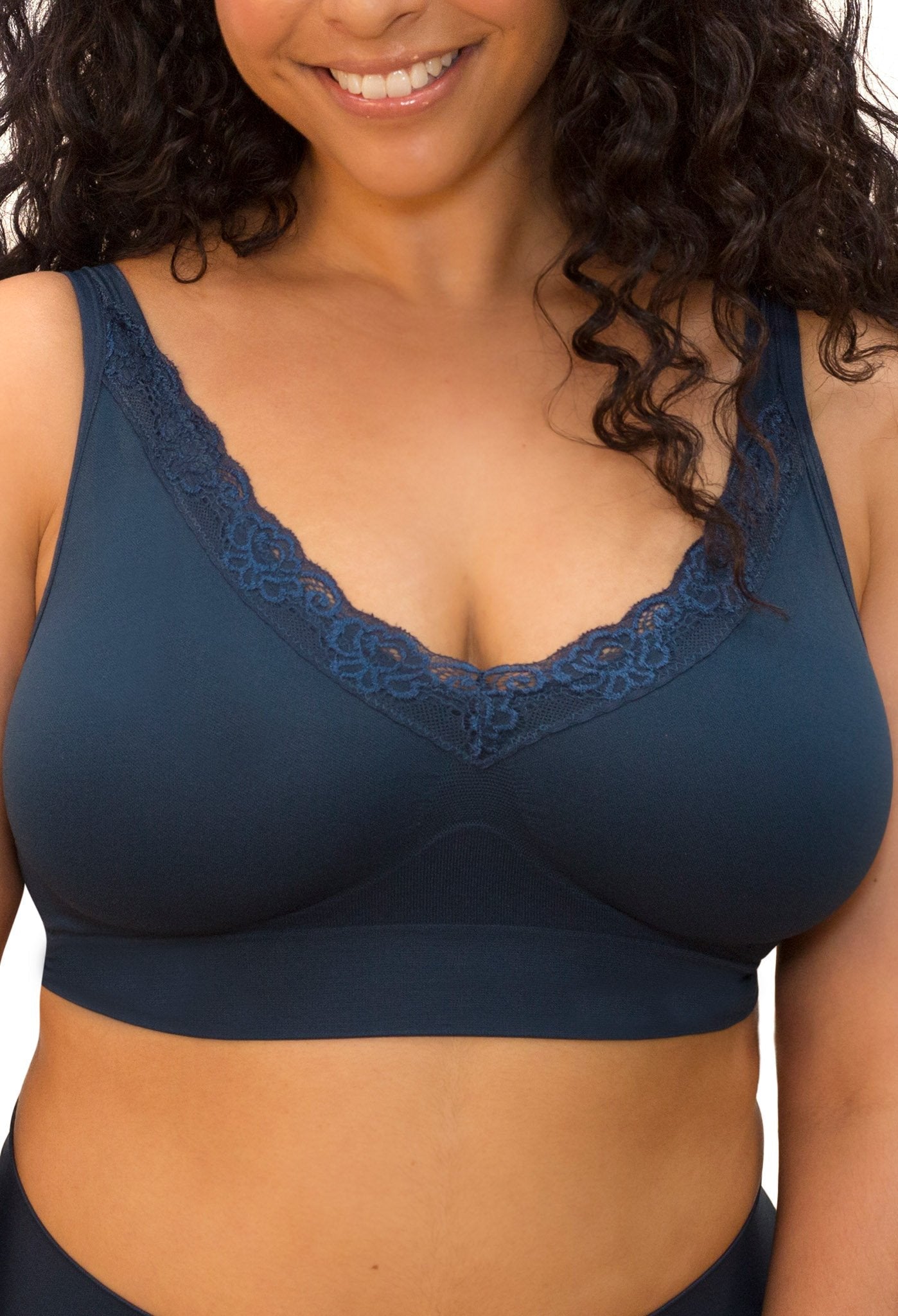 Wirefree Lace Minimiser Bra for Big Busts