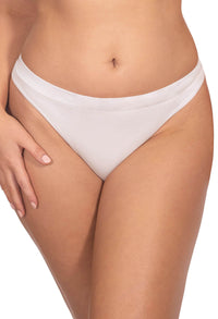 White Thong - Seamless Comfort